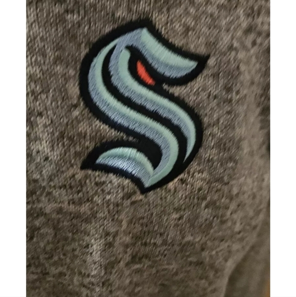 Seattle Kraken Sweatshirt Mens Extra Large Gray NHL Hockey Fleece 1/4 Zip Adult - Picture 2 of 6
